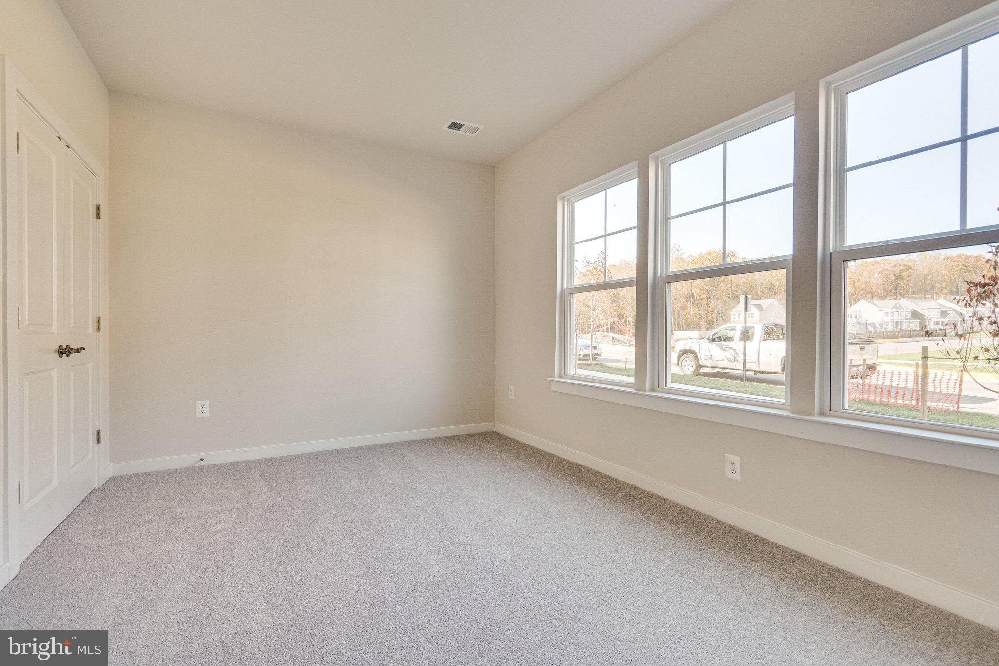 POTOMAC SHORES - Residential