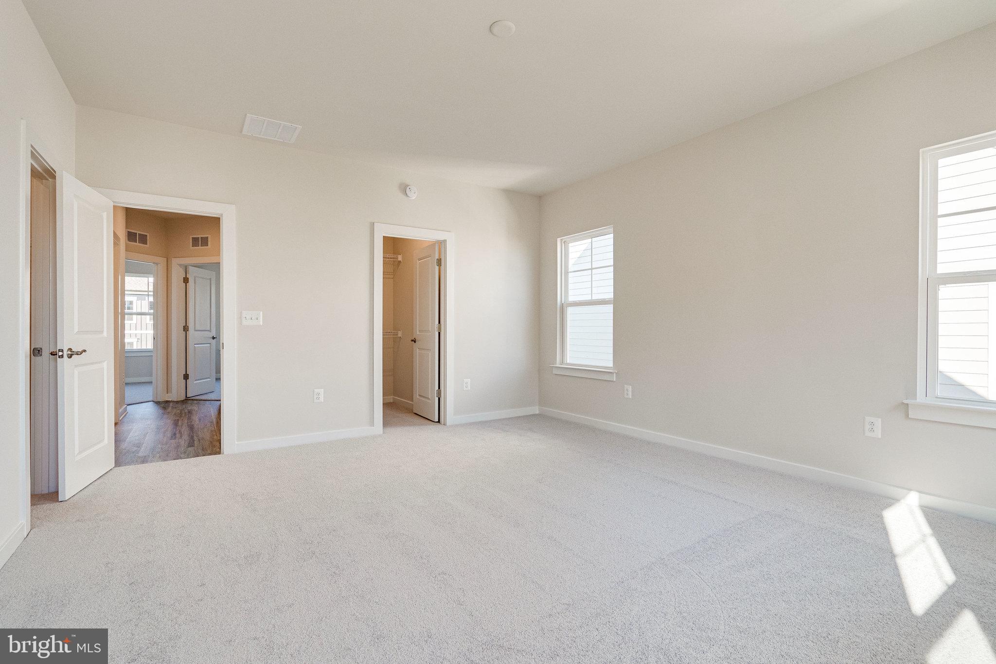 POTOMAC SHORES - Residential