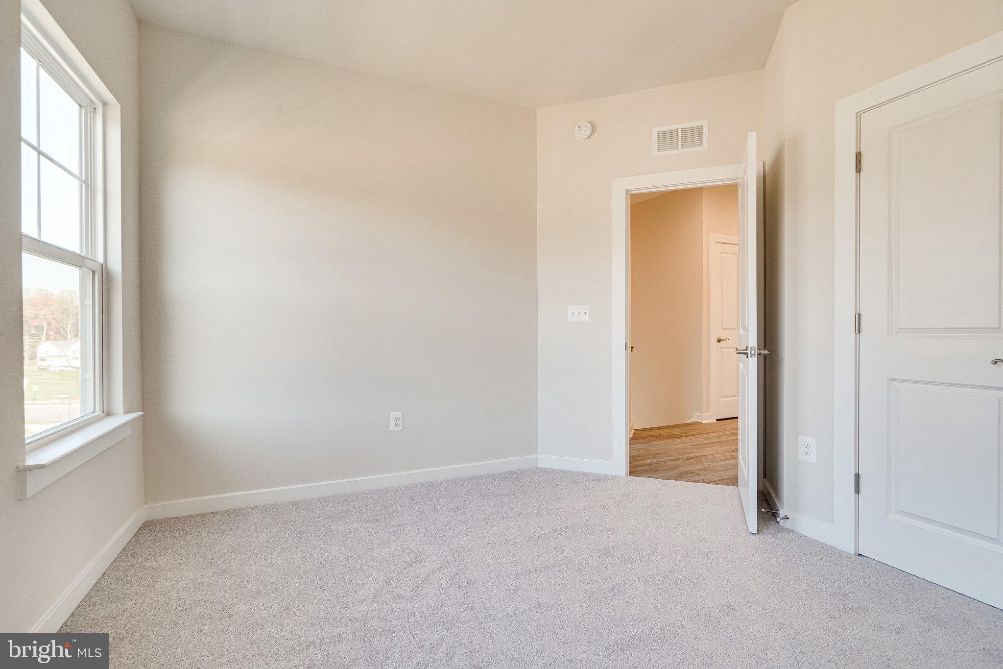 POTOMAC SHORES - Residential