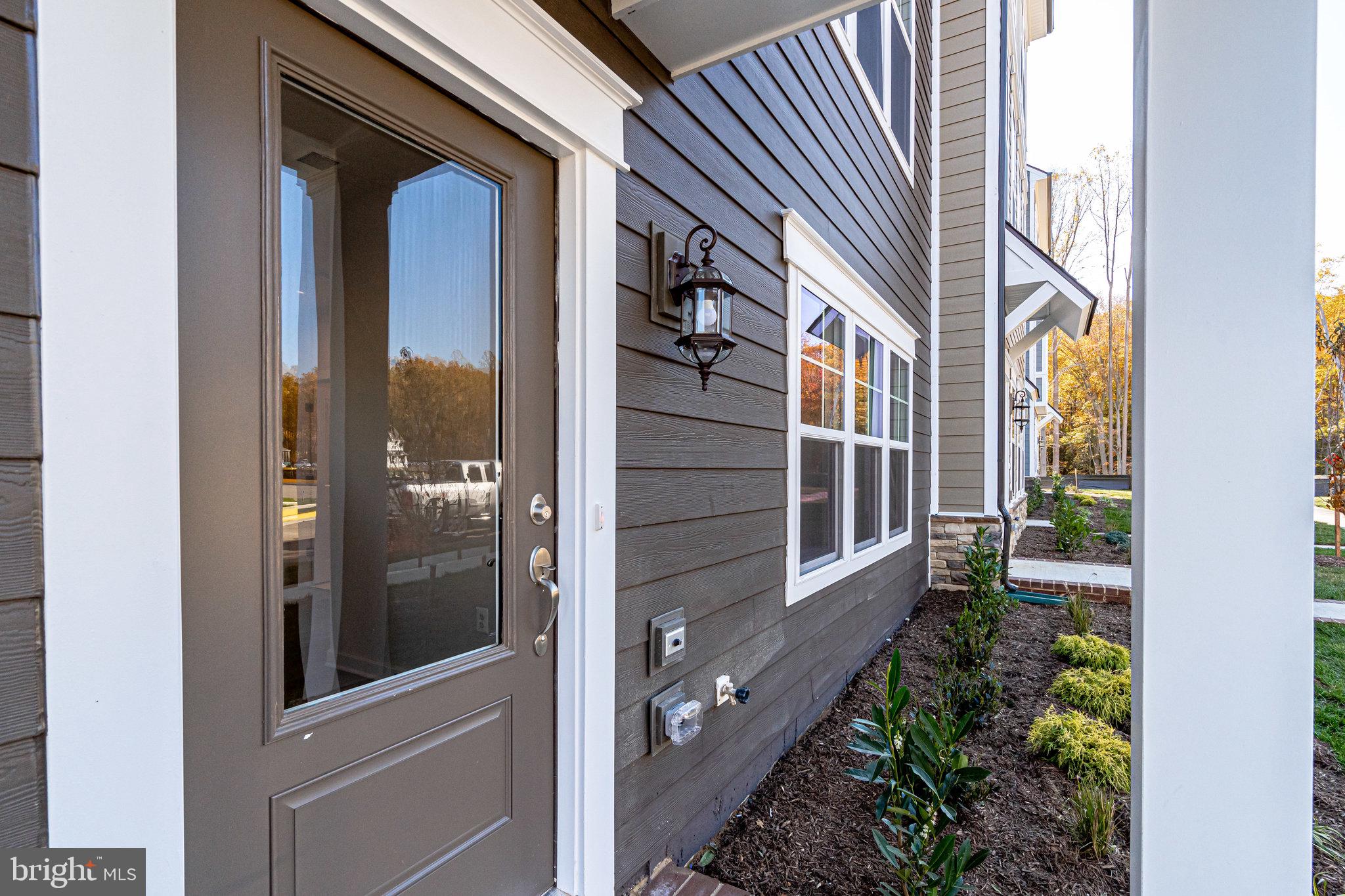 POTOMAC SHORES - Residential