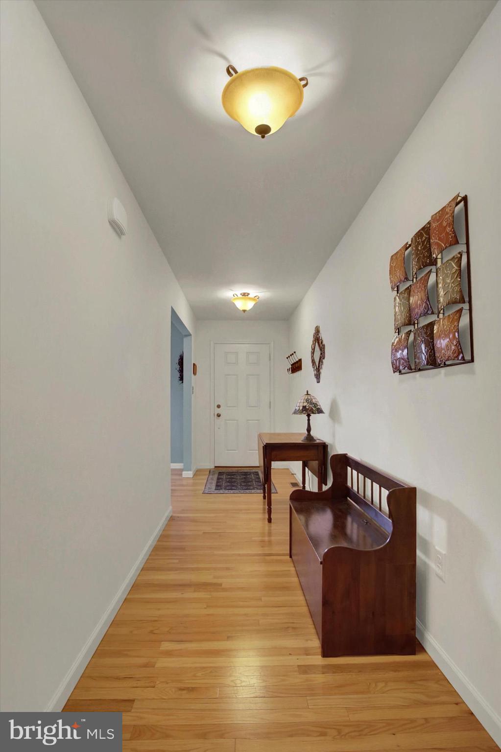 WINDING HILLS - DORSET SQ - Residential