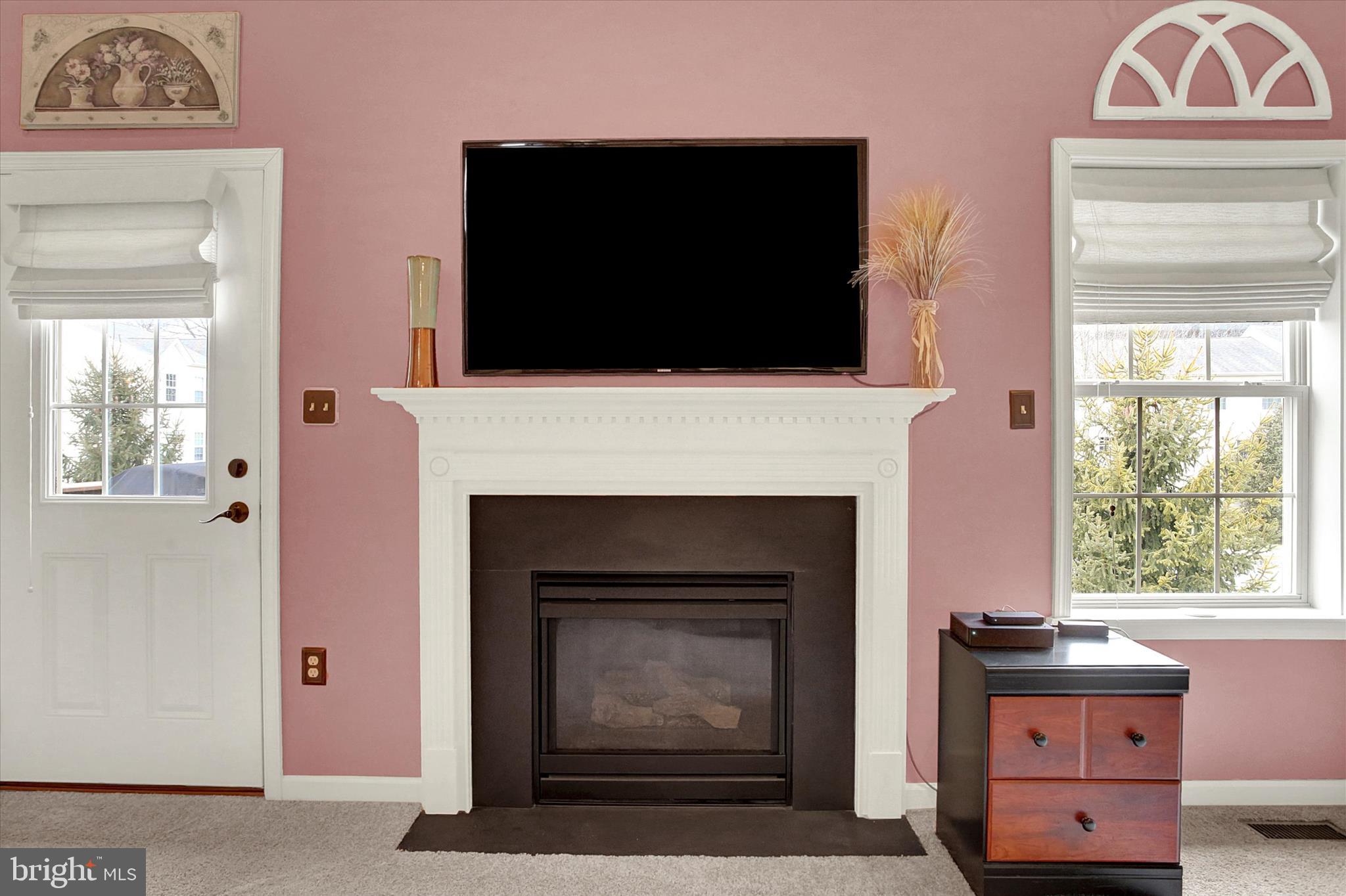 WINDING HILLS - DORSET SQ - Residential