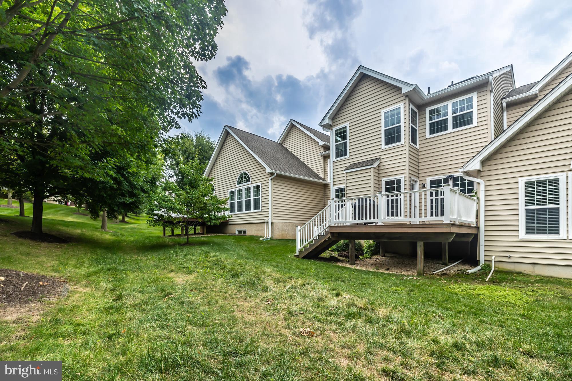 CHARLESTOWN MEADOWS - Residential Lease