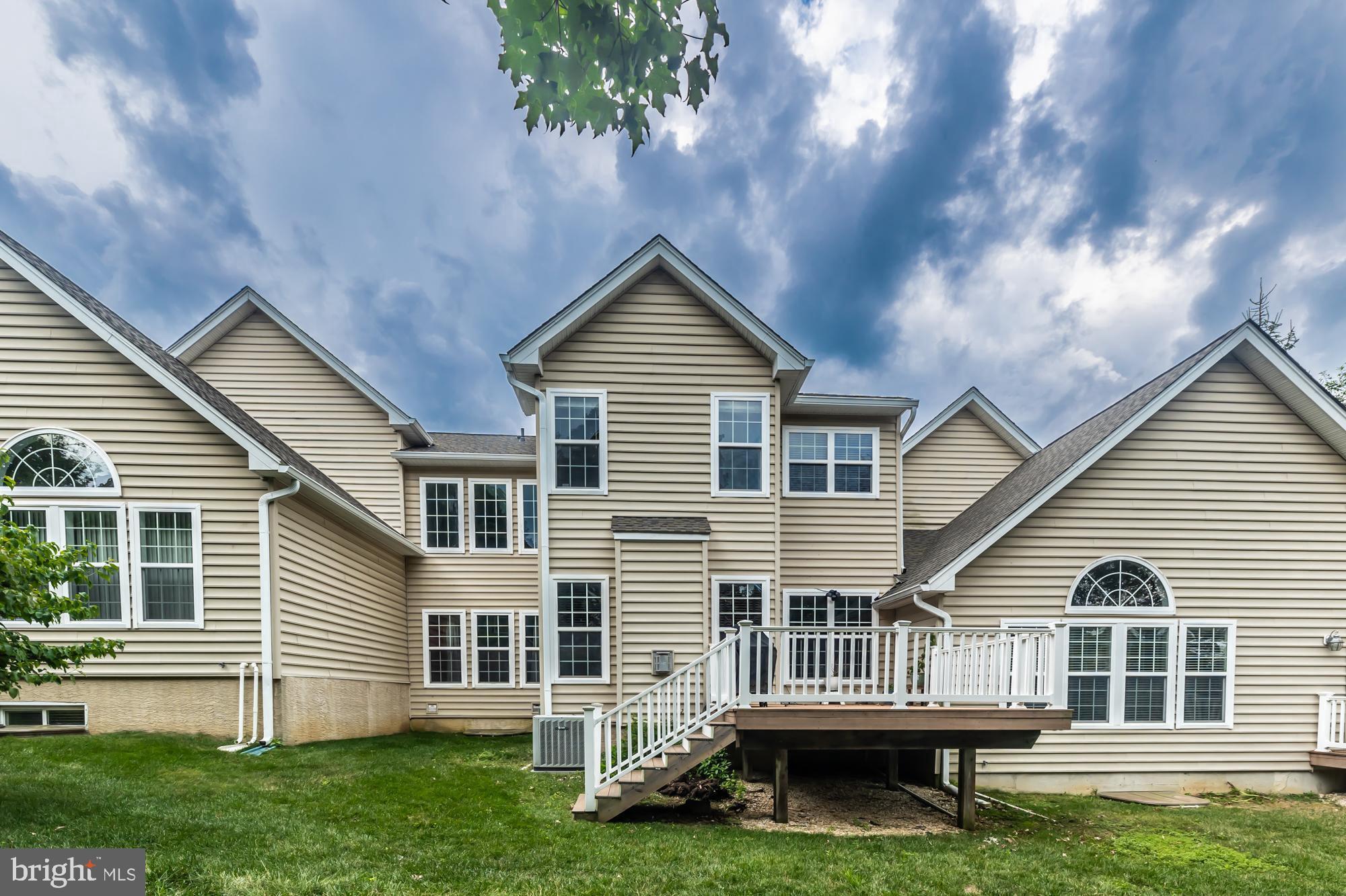 CHARLESTOWN MEADOWS - Residential Lease