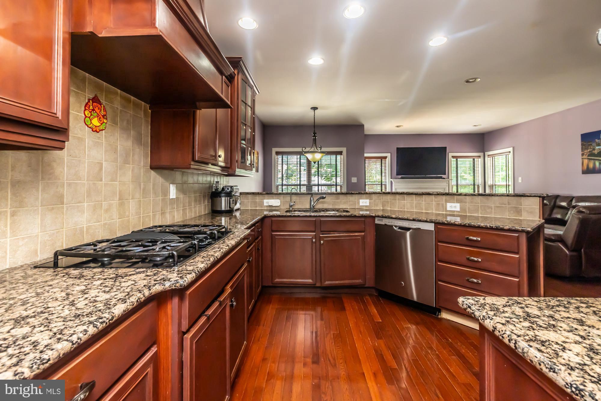 CHARLESTOWN MEADOWS - Residential Lease