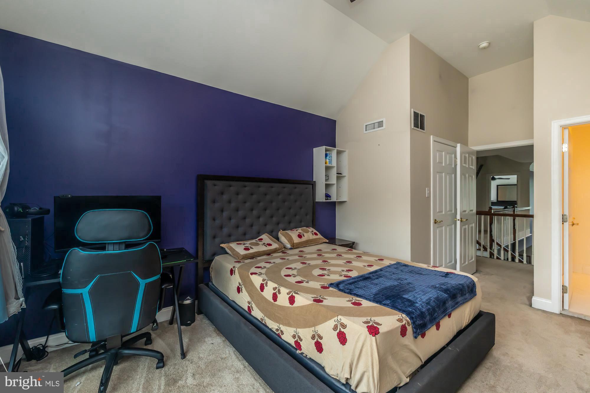 CHARLESTOWN MEADOWS - Residential Lease