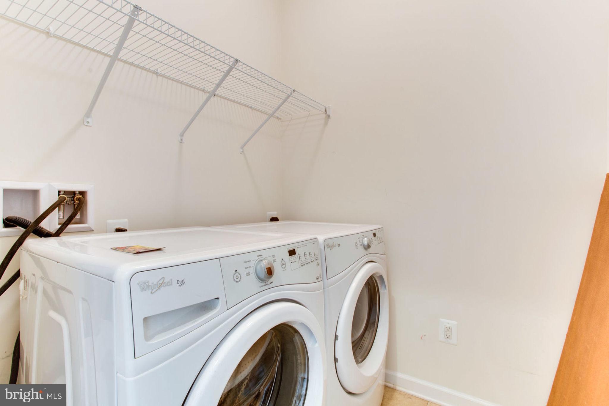 FALLS GROVE CONDOMINIUM - Residential