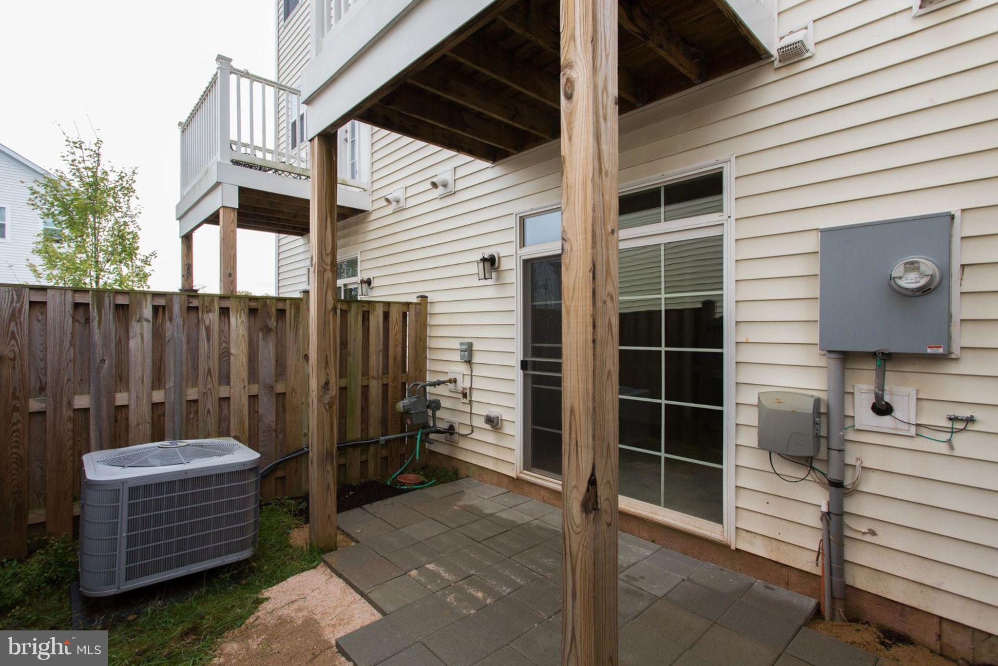 FALLS GROVE CONDOMINIUM - Residential