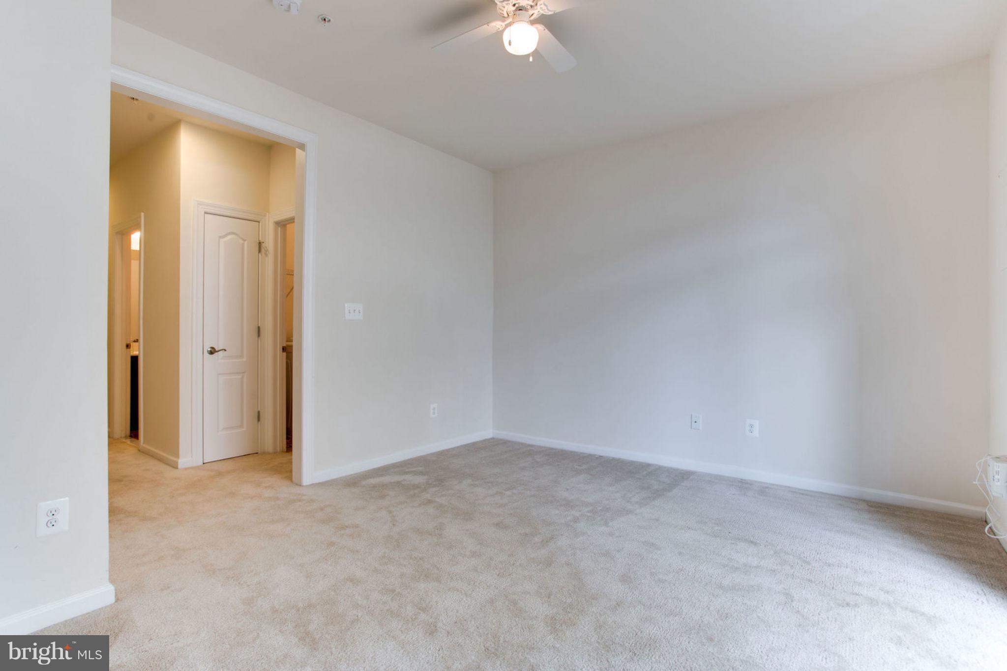 FALLS GROVE CONDOMINIUM - Residential