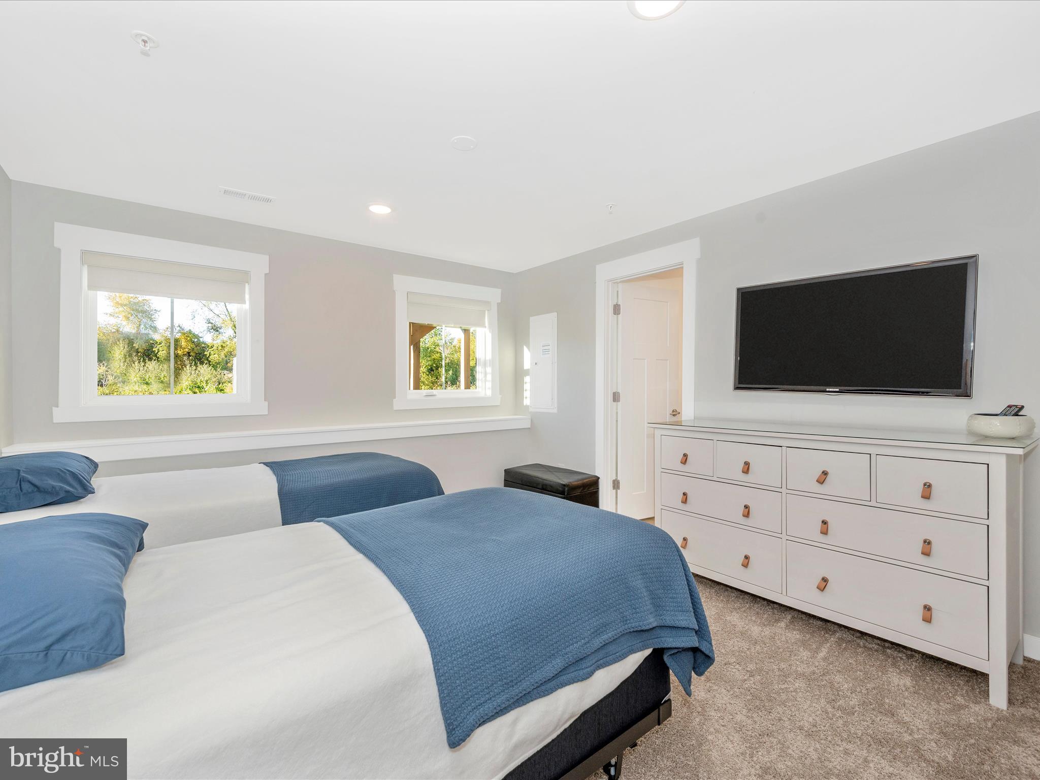 GAMBRILL VIEW - Residential Lease