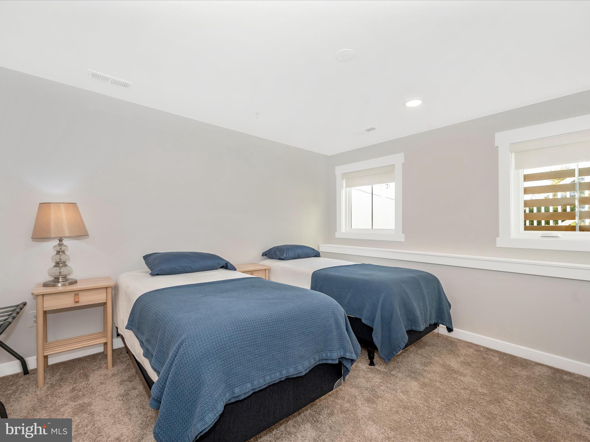 GAMBRILL VIEW - Residential Lease