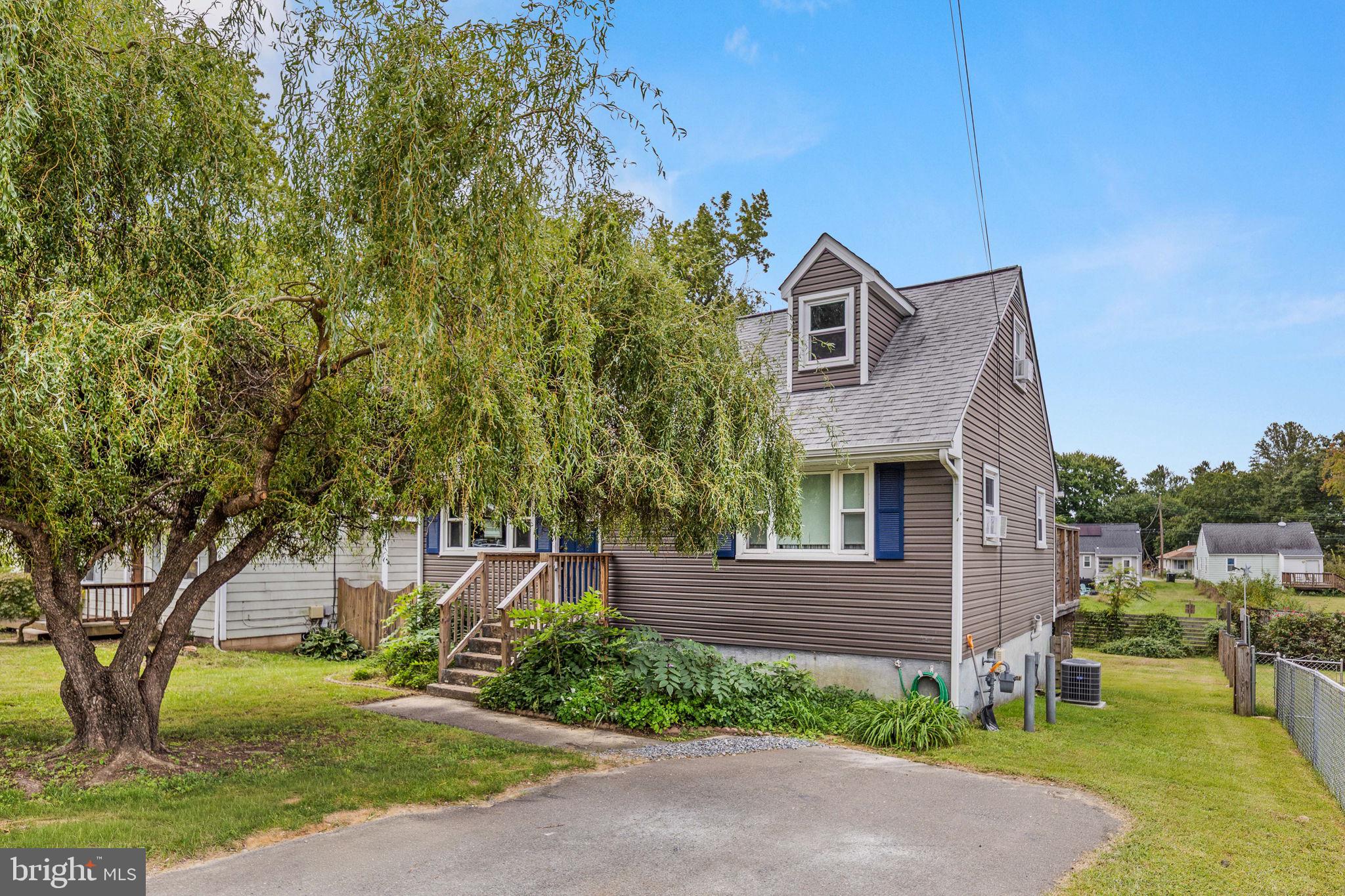 206 ALEXANDRIA STREET