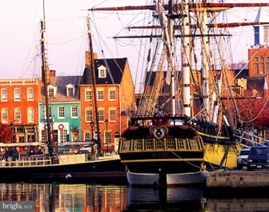 FELLS POINT HISTORIC DISTRICT - Residential