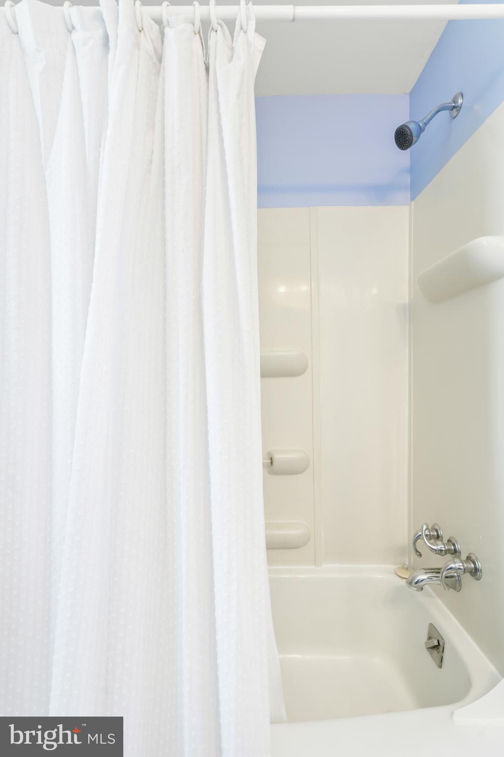 EAST LINTHICUM HEIGHTS - Residential