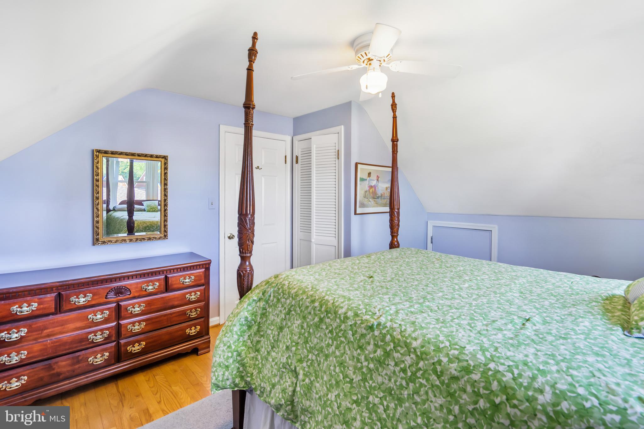 EAST LINTHICUM HEIGHTS - Residential