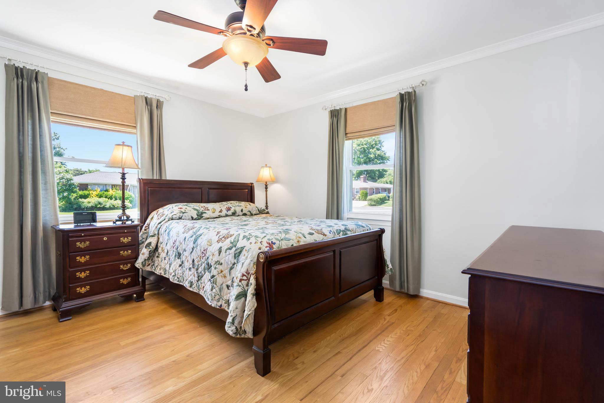 EAST LINTHICUM HEIGHTS - Residential