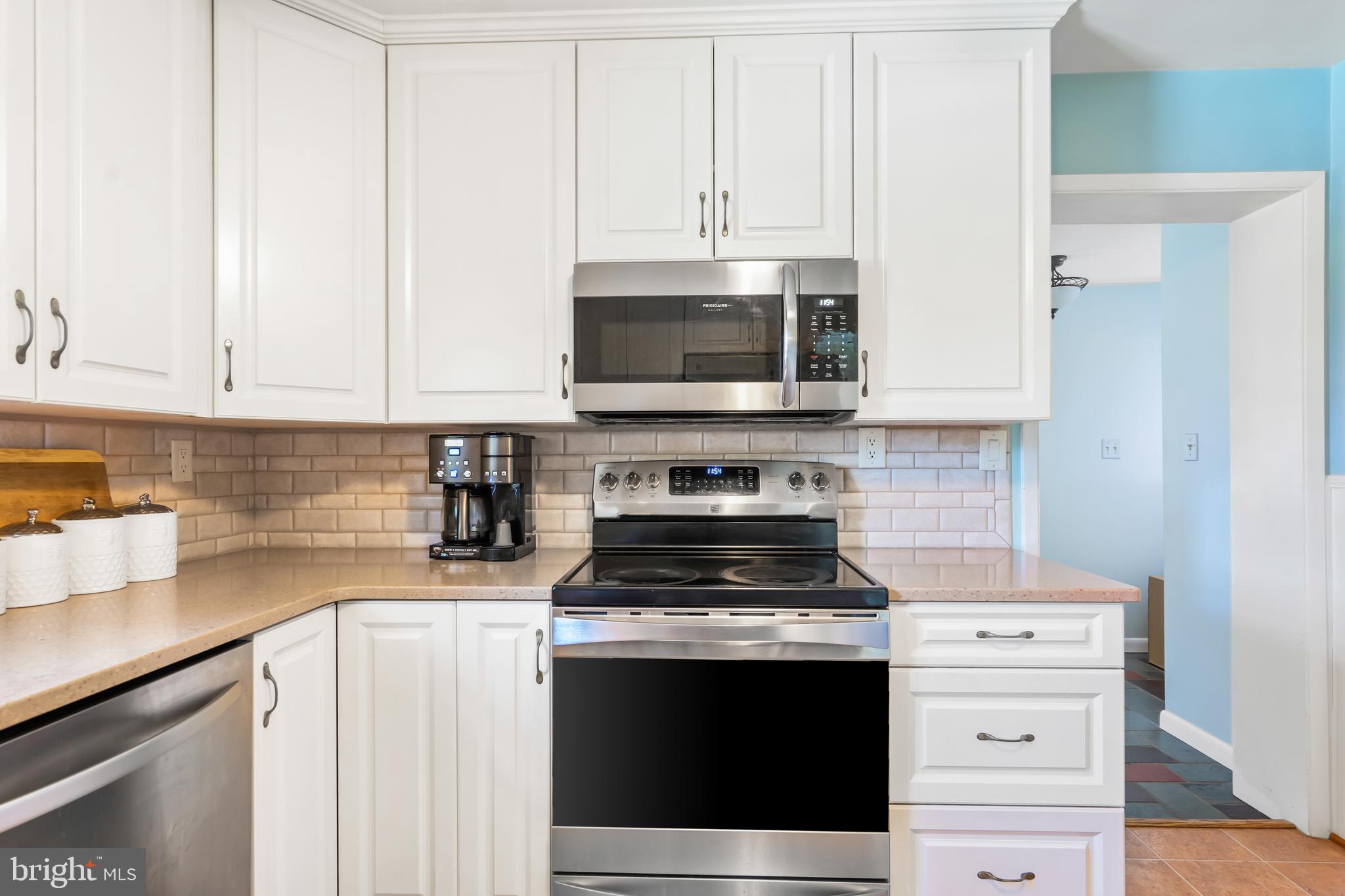 EAST LINTHICUM HEIGHTS - Residential