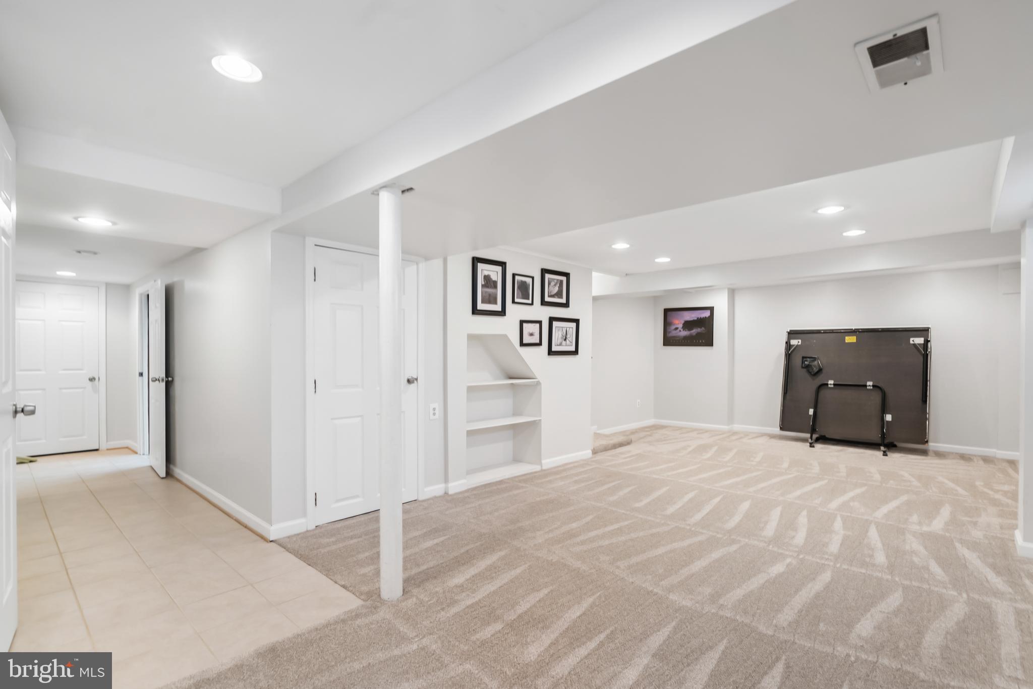 EAST LINTHICUM HEIGHTS - Residential