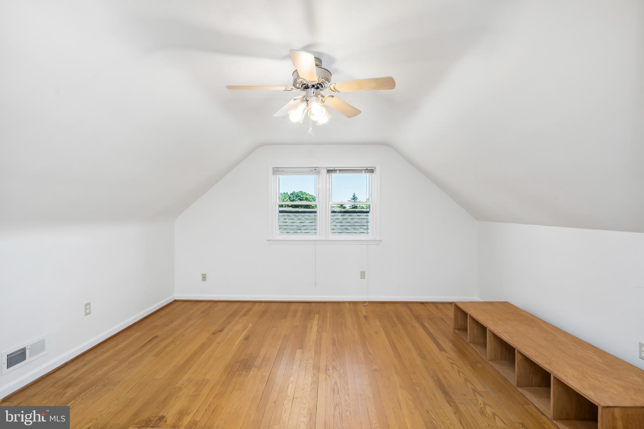 EAST LINTHICUM HEIGHTS - Residential