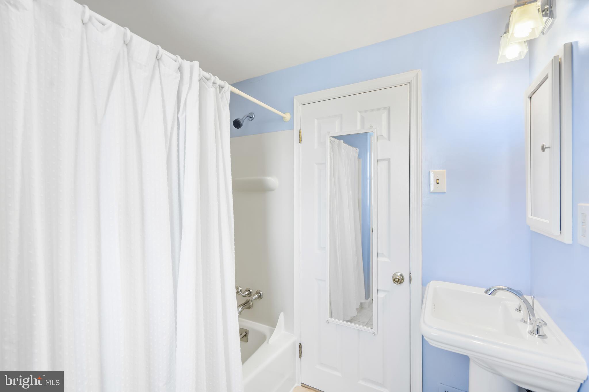 EAST LINTHICUM HEIGHTS - Residential