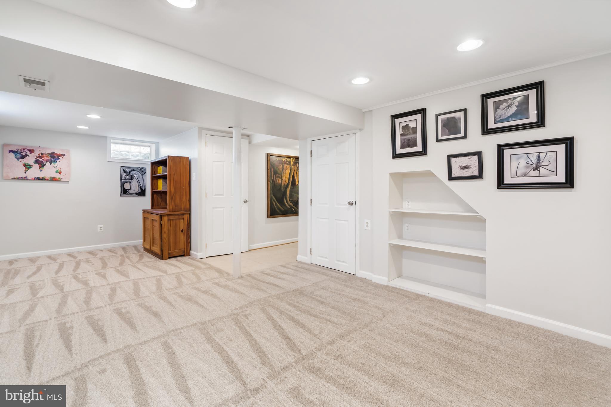 EAST LINTHICUM HEIGHTS - Residential