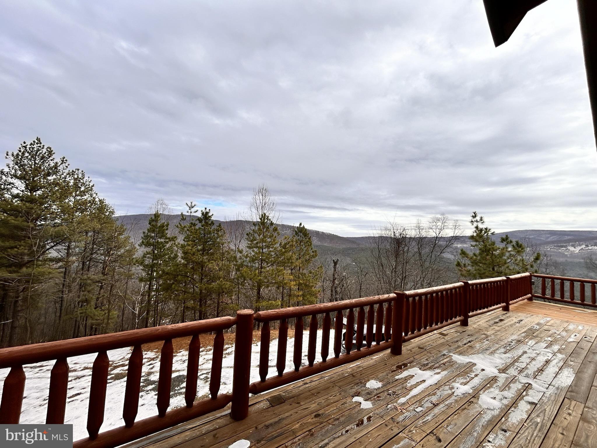 ASHTON WOODS PROPERTY OWNERS ASSOCIATION - Residential