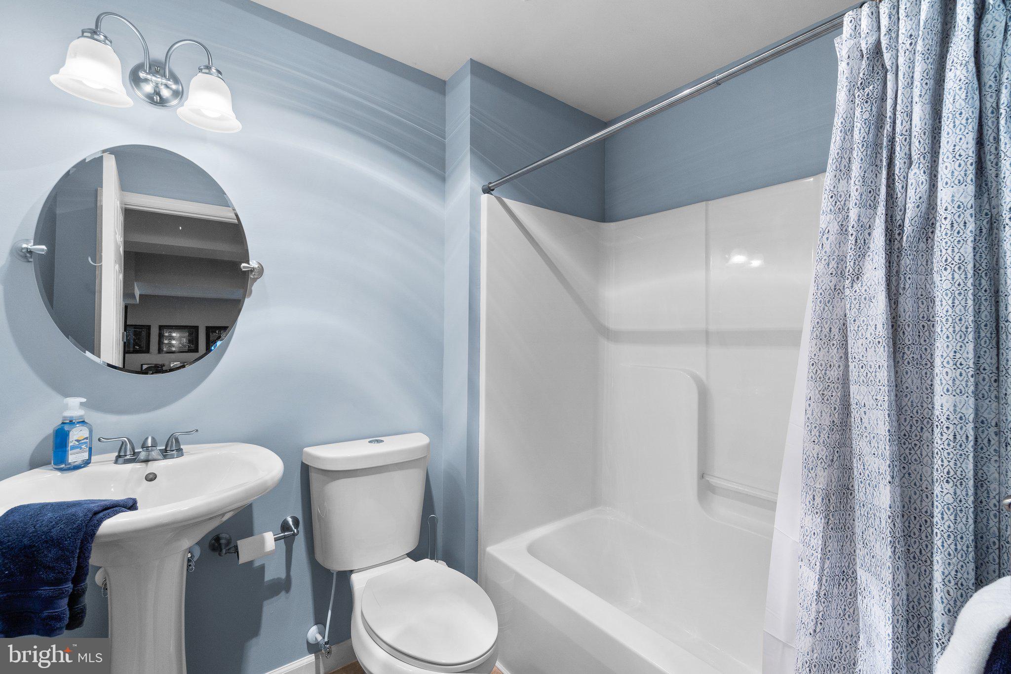 HALLIE HILL FARM - Residential