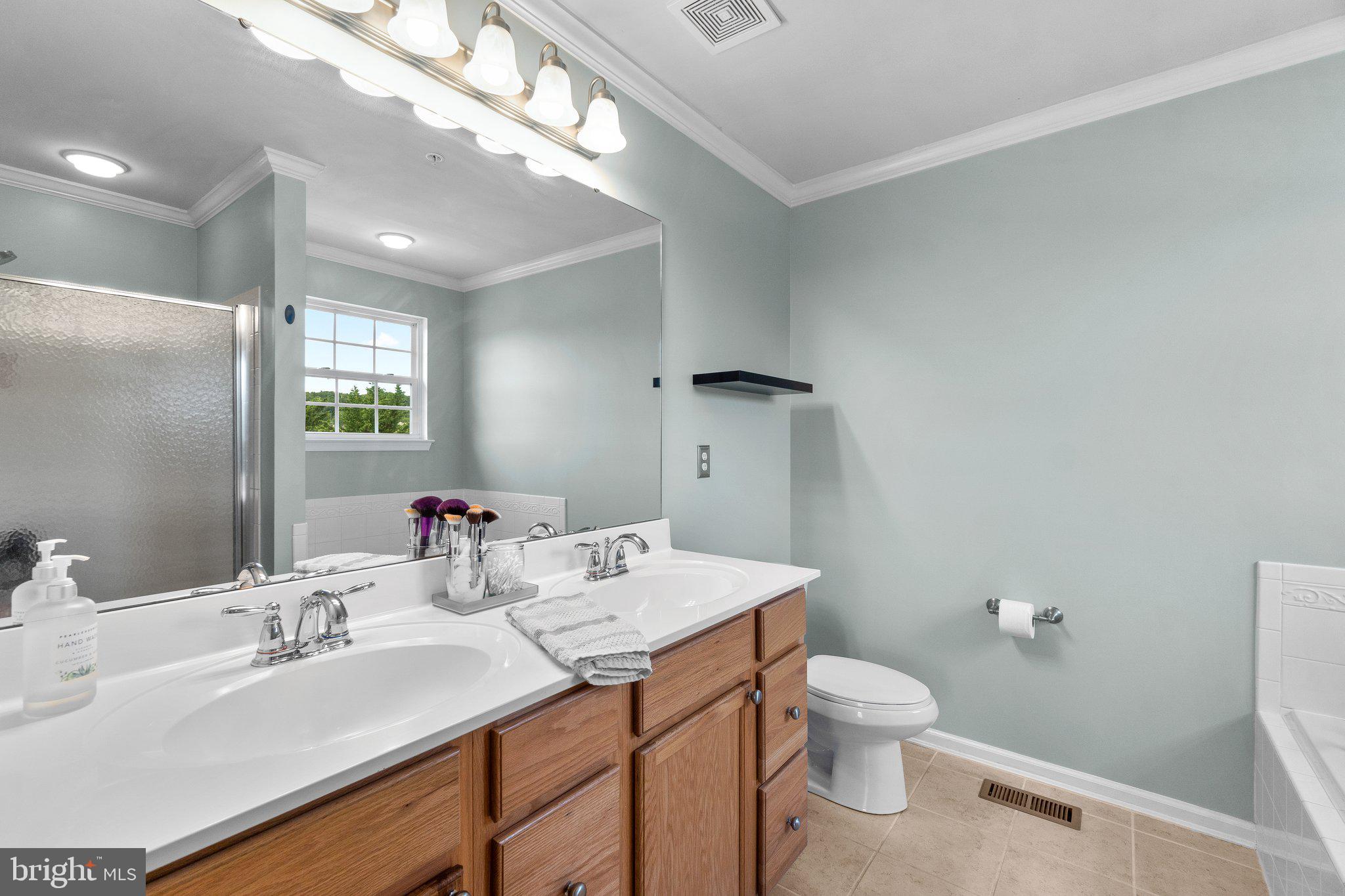 HALLIE HILL FARM - Residential