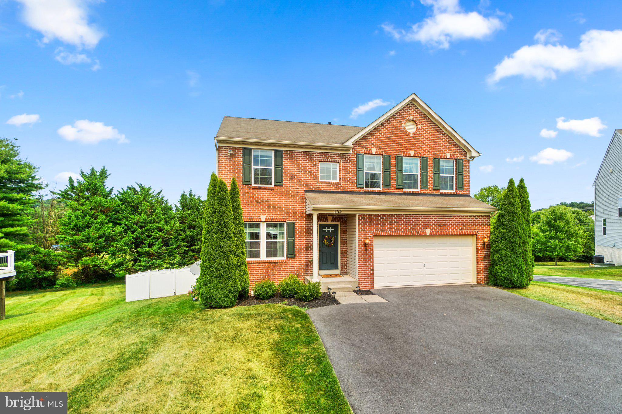 HALLIE HILL FARM - Residential