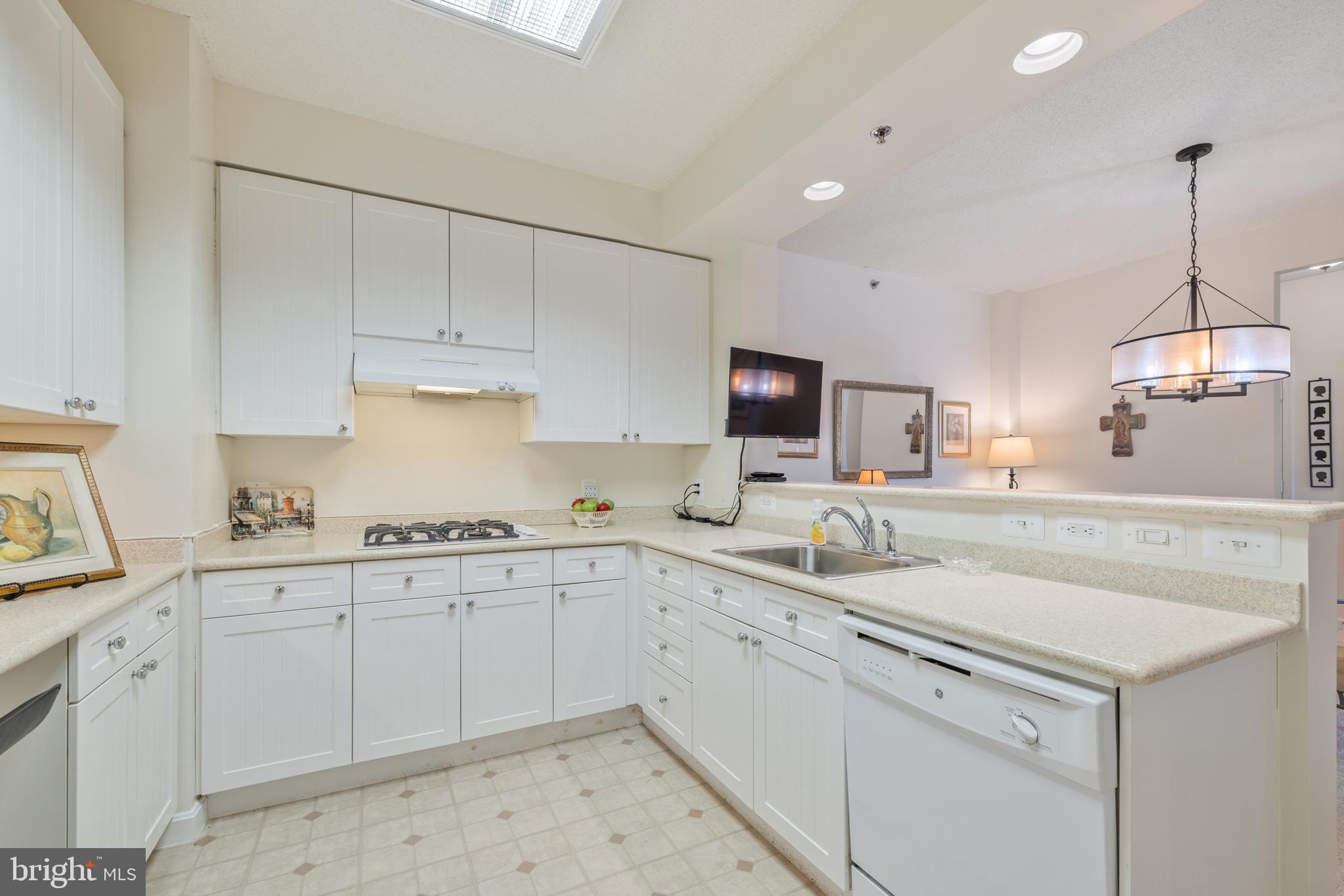 THE RESERVE AT HERITAGE HARBOUR - Residential