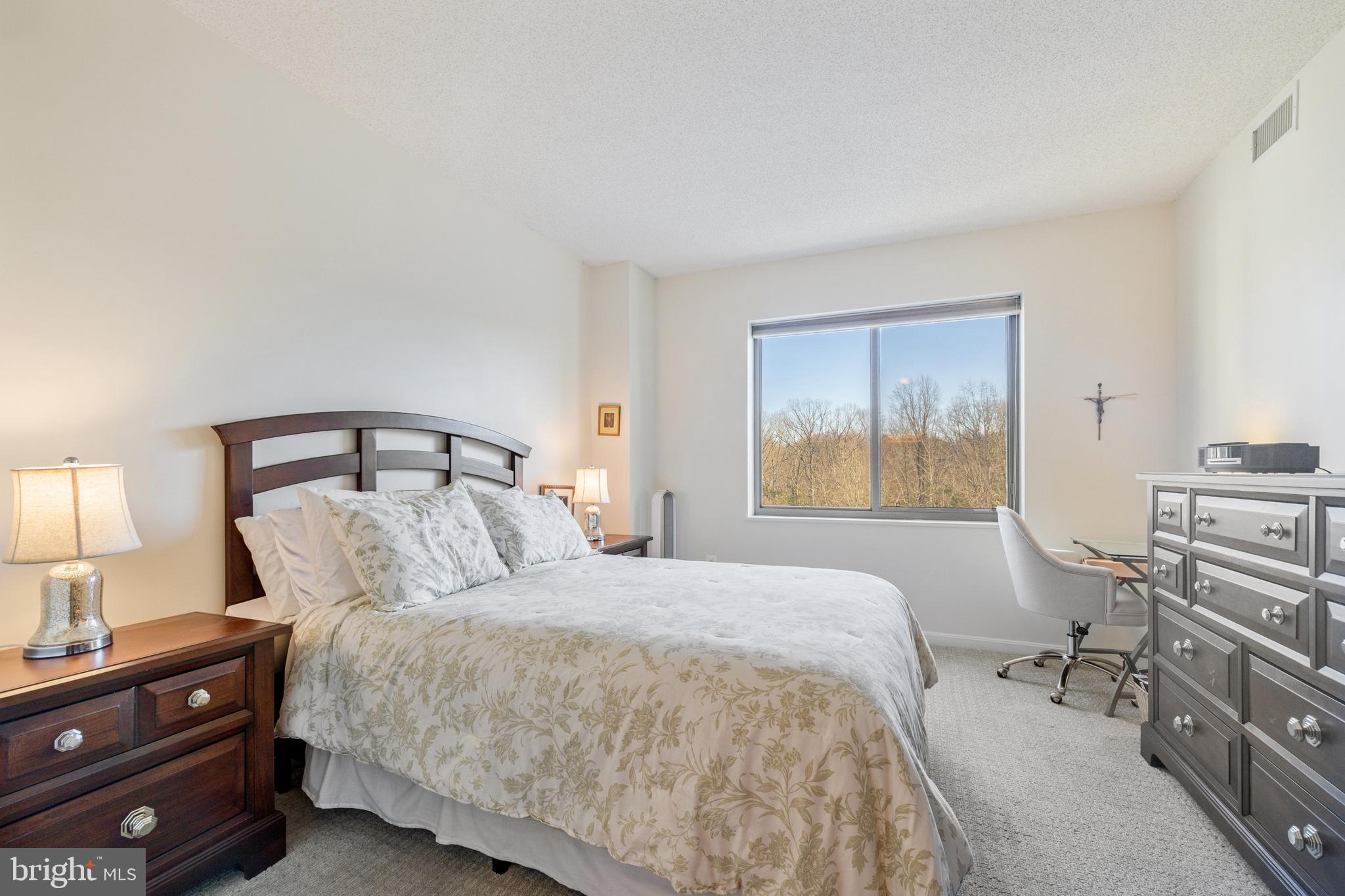 THE RESERVE AT HERITAGE HARBOUR - Residential