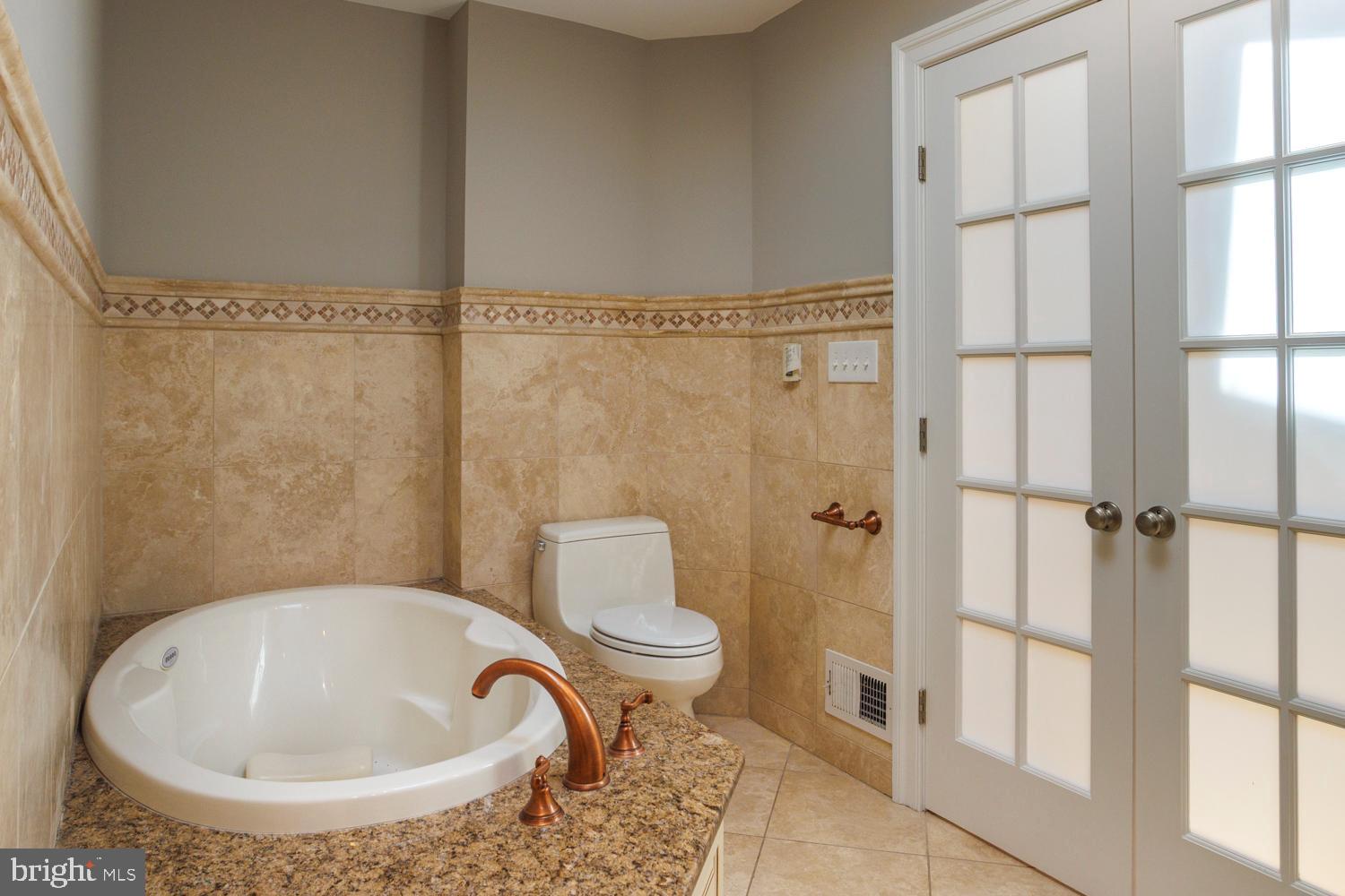 WYNNEWOOD - Residential