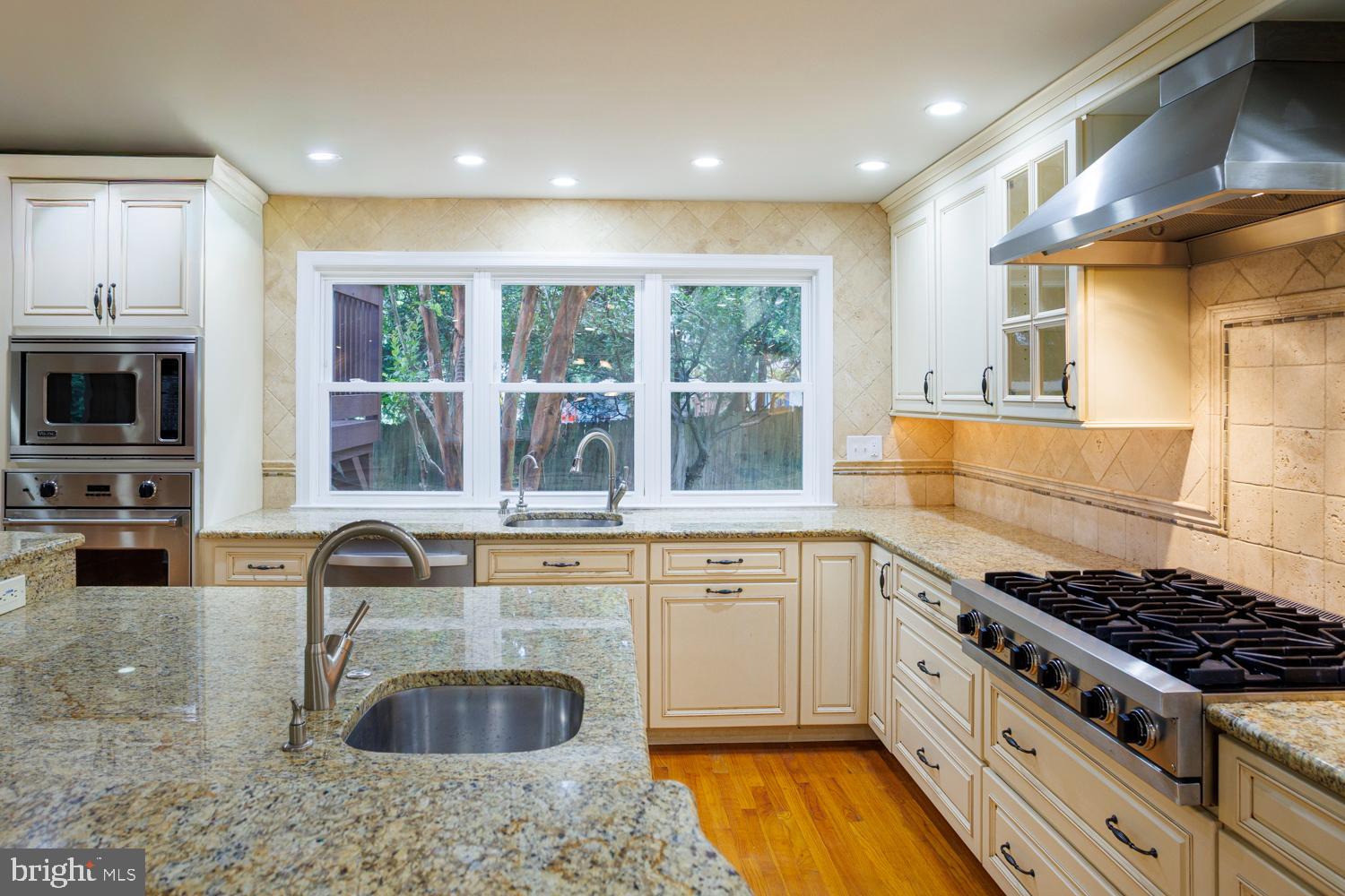 WYNNEWOOD - Residential