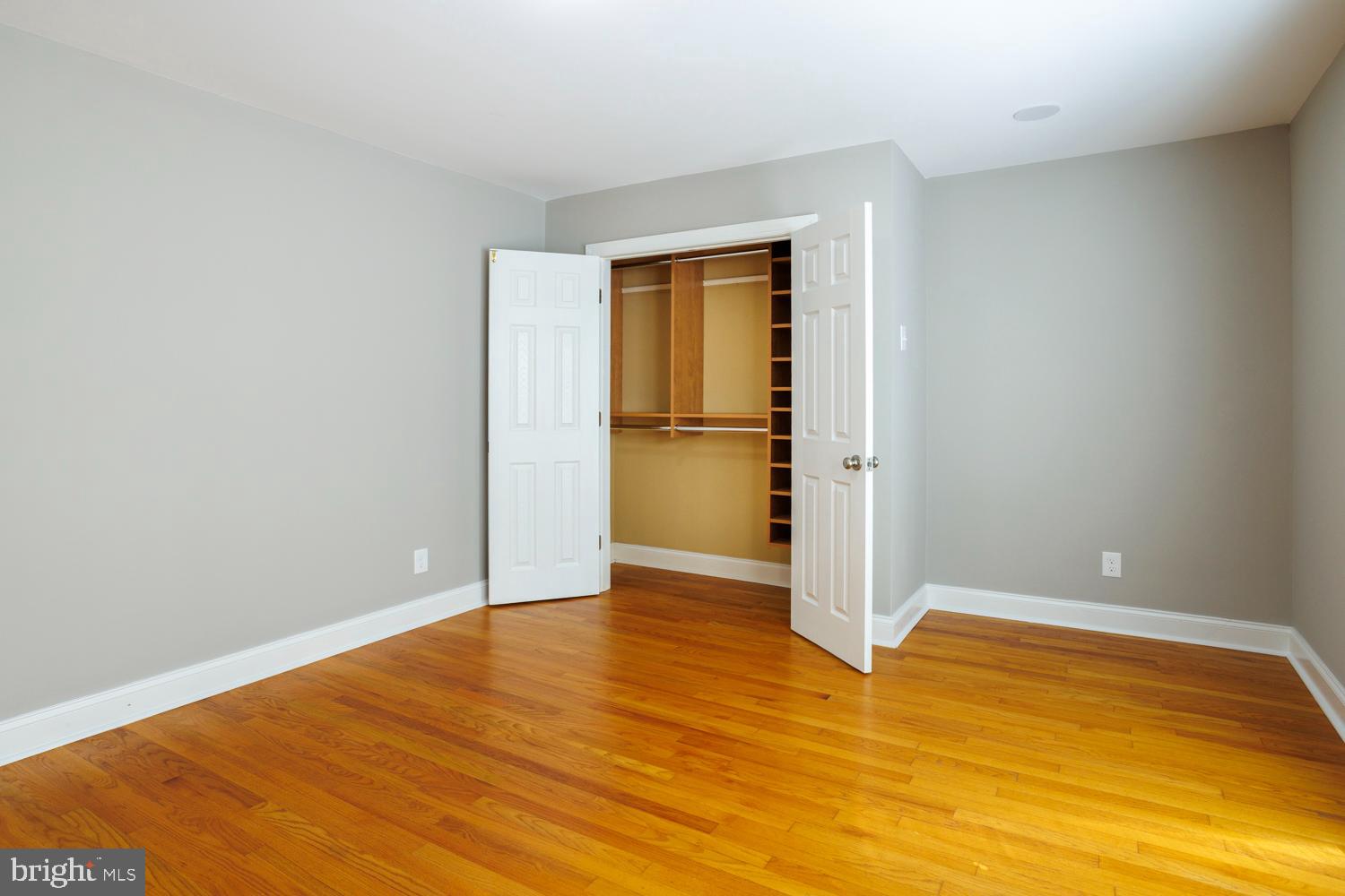 WYNNEWOOD - Residential