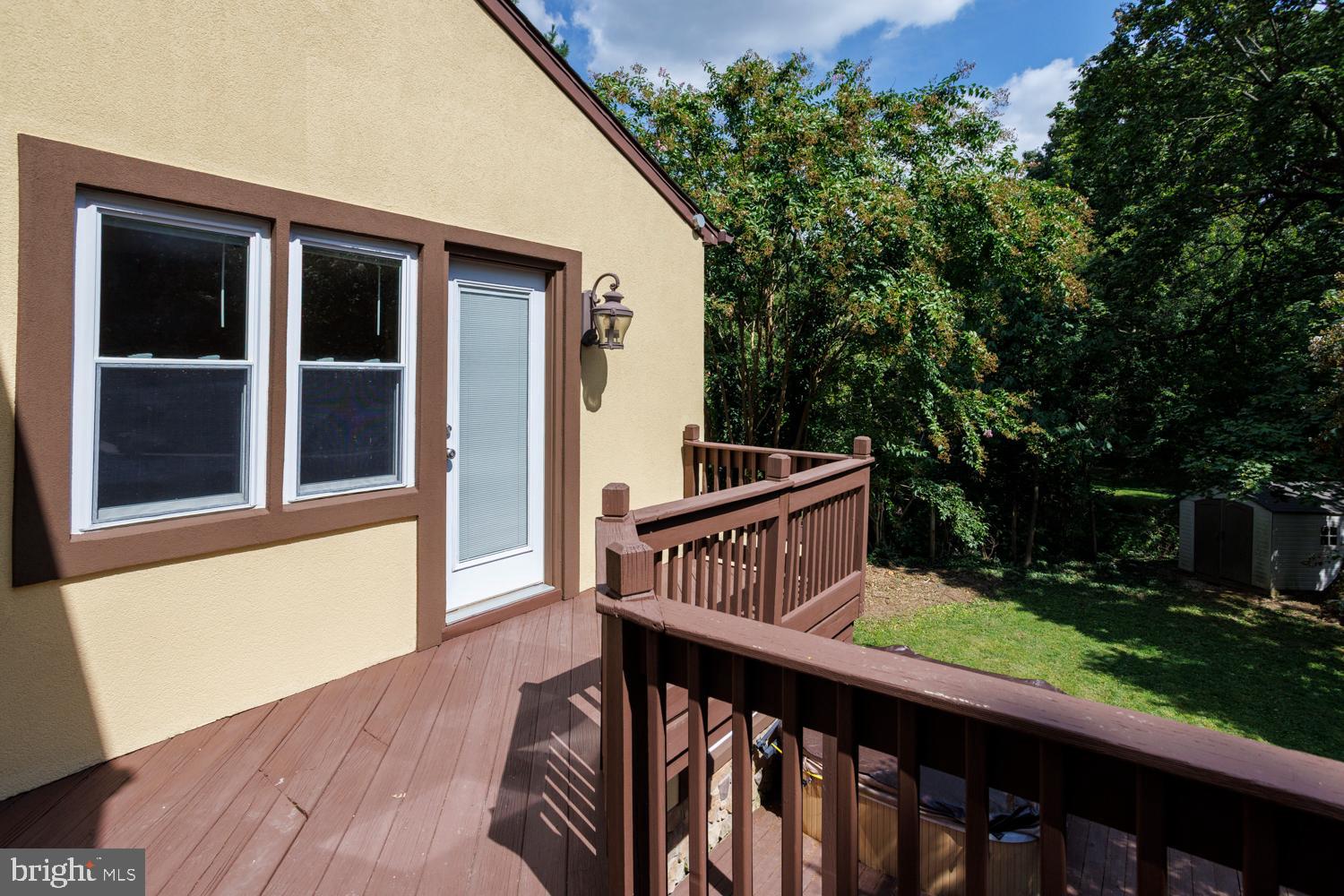 WYNNEWOOD - Residential