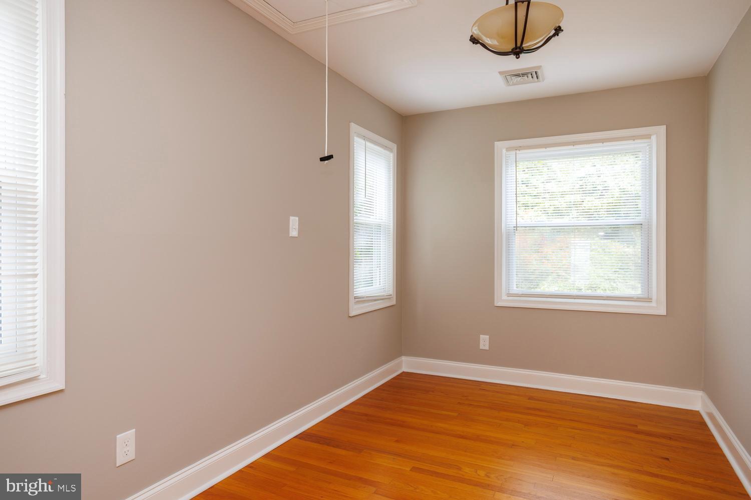 WYNNEWOOD - Residential