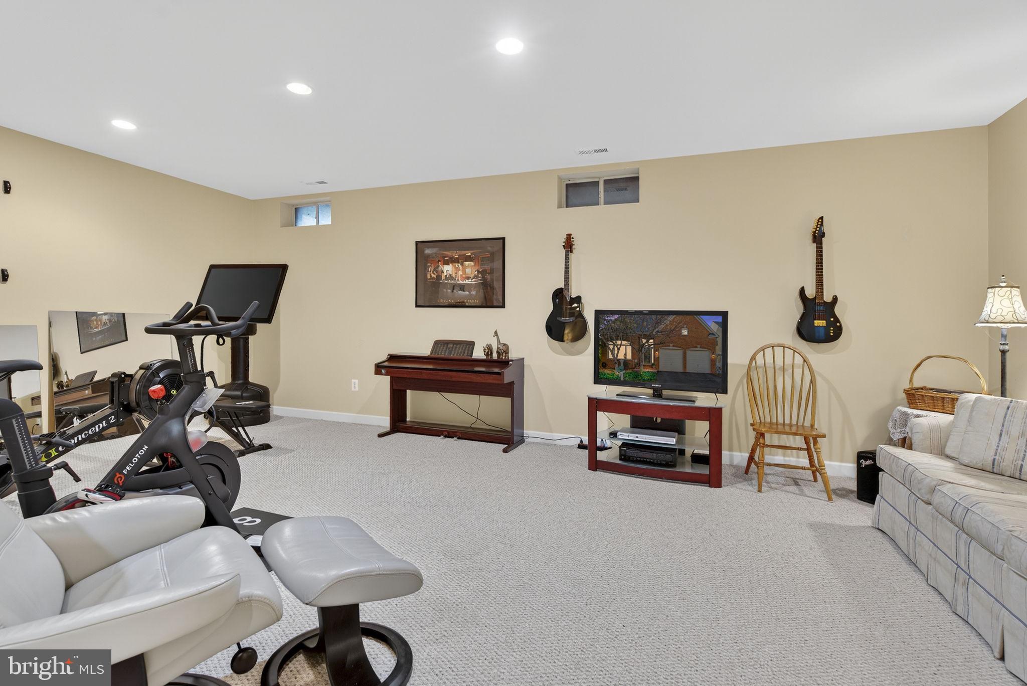 PIEDMONT - Residential