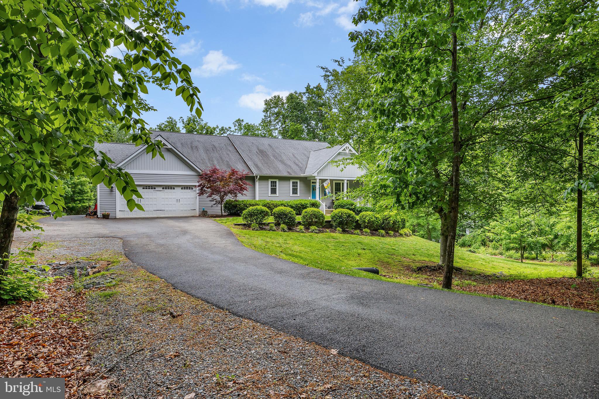 13328 BLACK WALNUT LANE