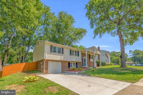 Photo of 4950 Kirwyn Court, WOODBRIDGE, VA 22193 (MLS # VAPW2124054)