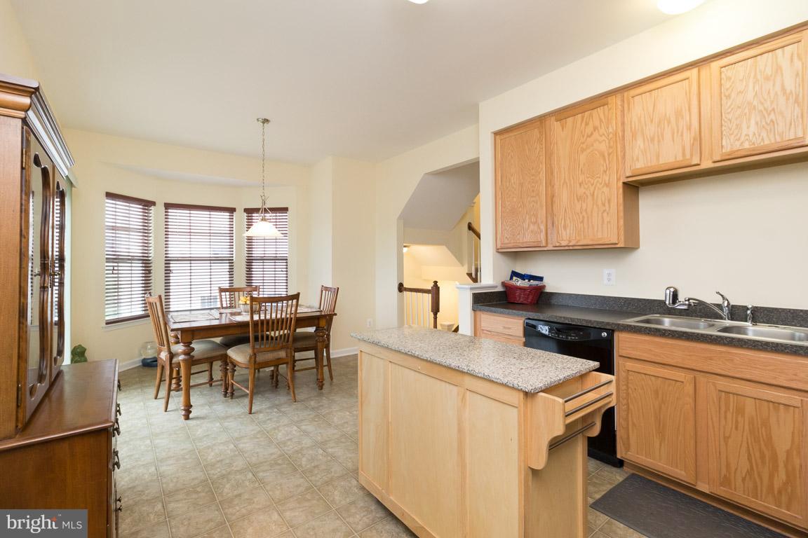 VILLAGES OF WELLINGTON - Residential