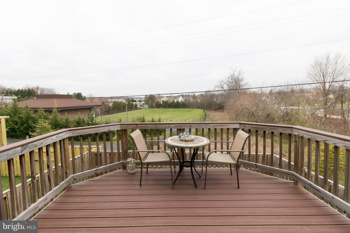 VILLAGES OF WELLINGTON - Residential