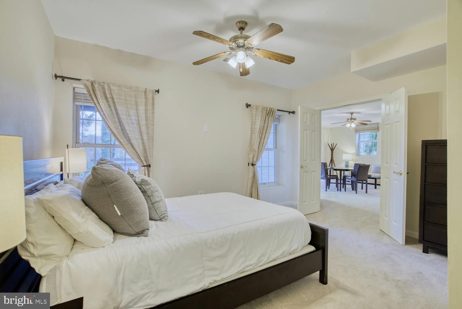 ARLINGTON RIDGE - Residential