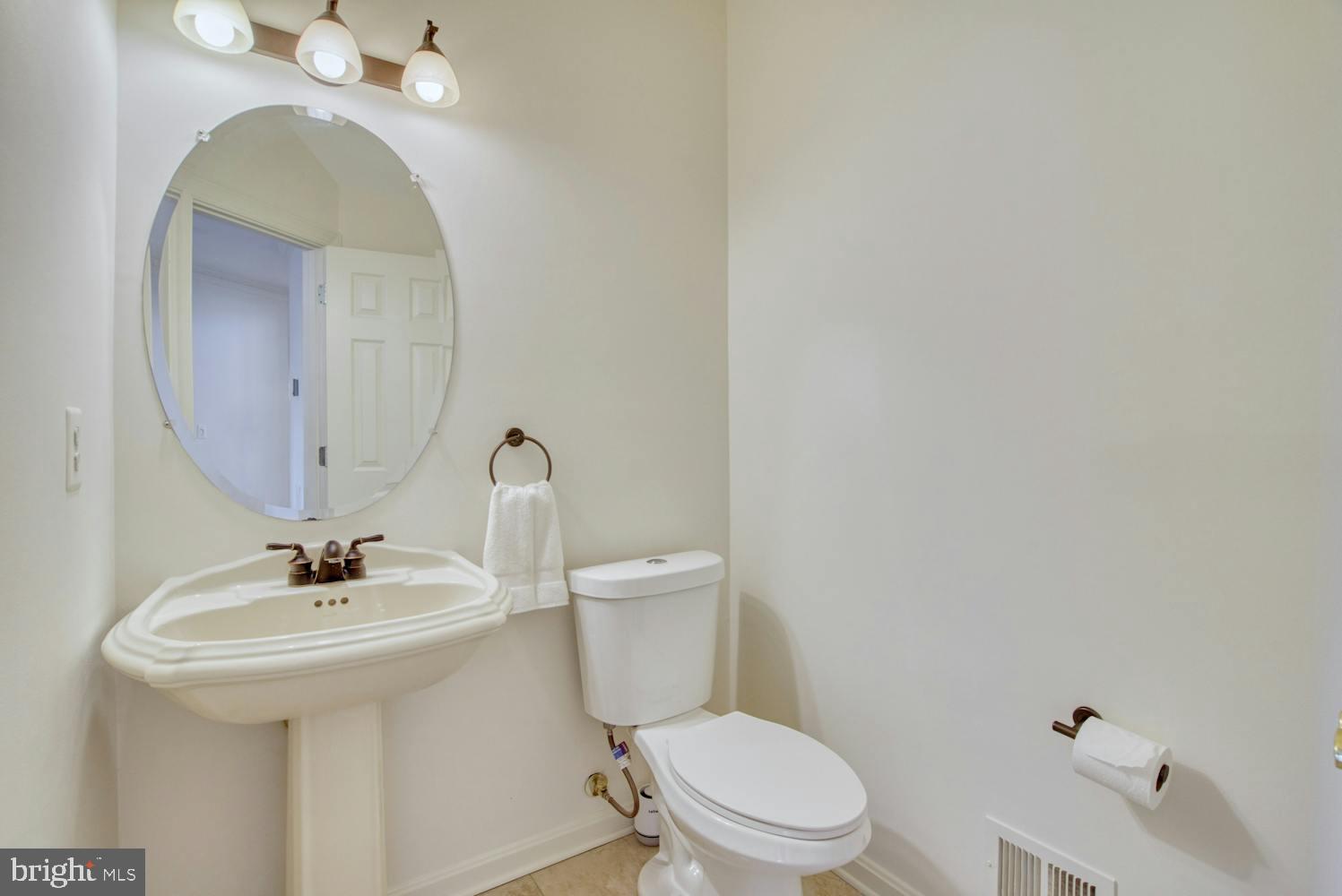 ARLINGTON RIDGE - Residential