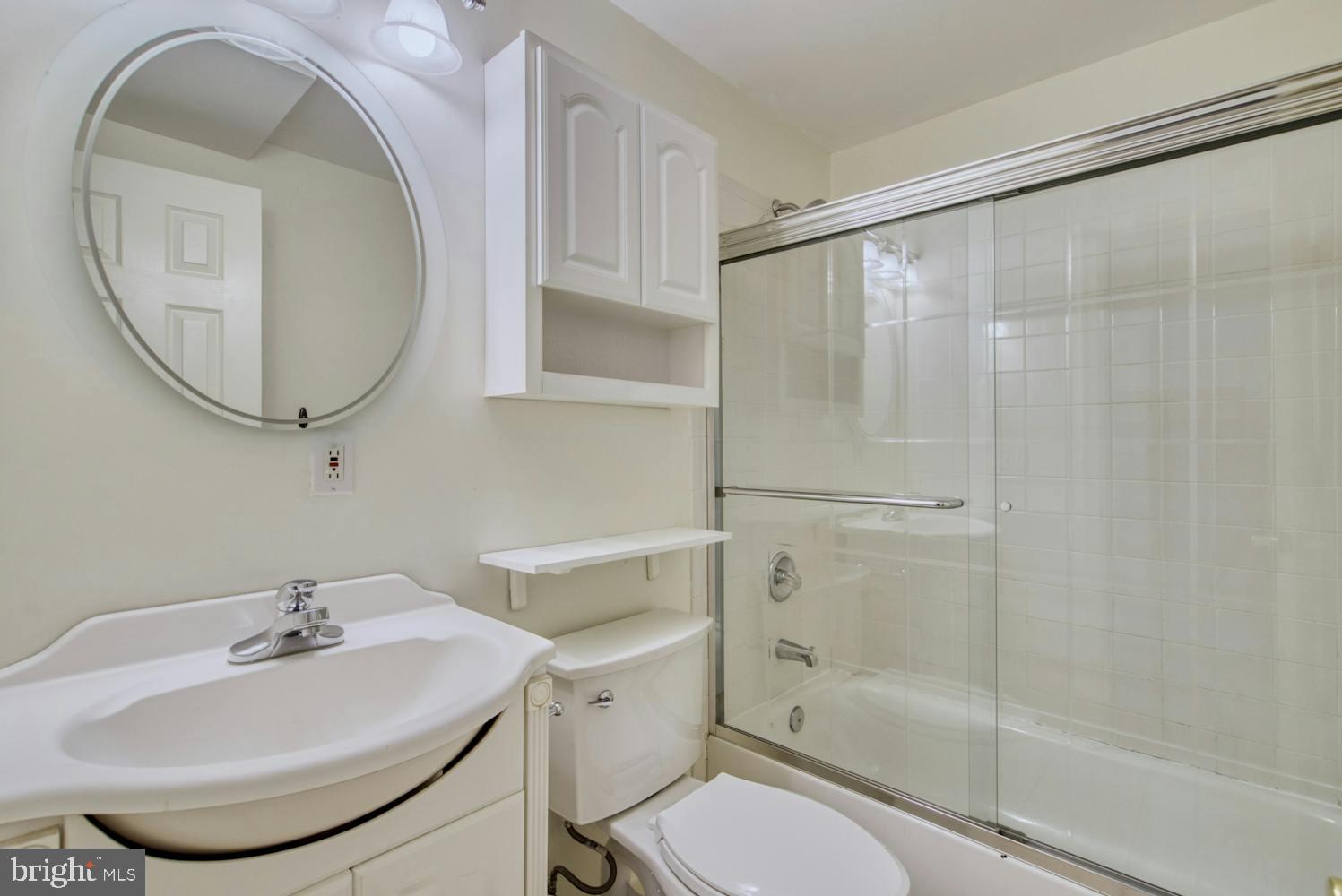 ARLINGTON RIDGE - Residential