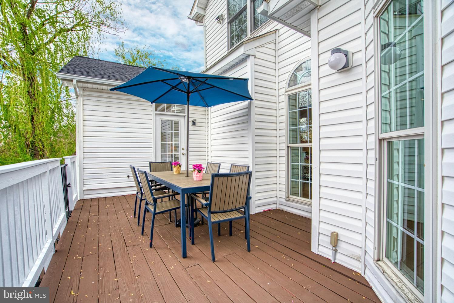 ARLINGTON RIDGE - Residential