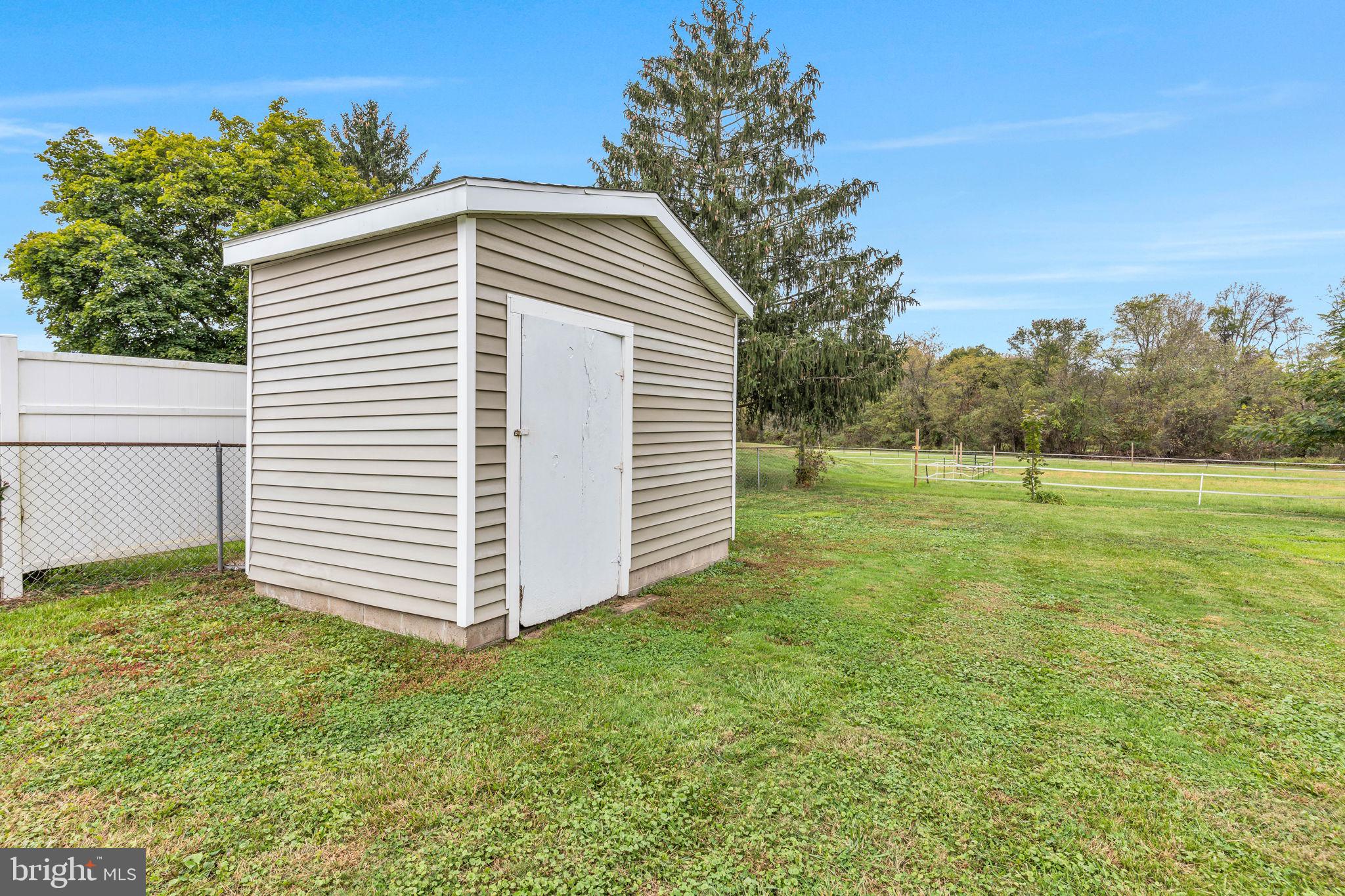 NONE, RURAL - Residential