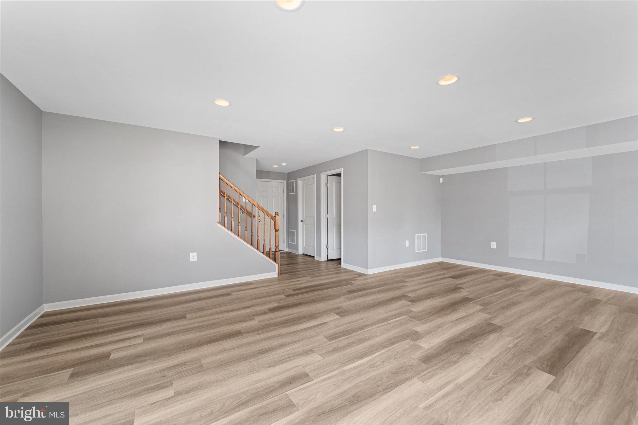 BRAMBLETON - Residential Lease