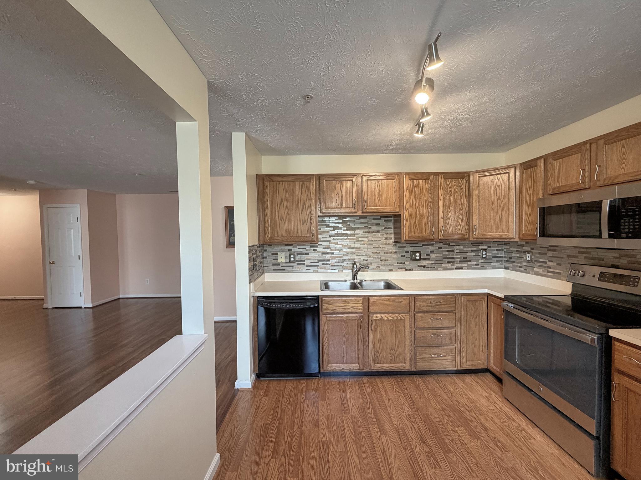 GARDEN AT MCDONOGH - Residential