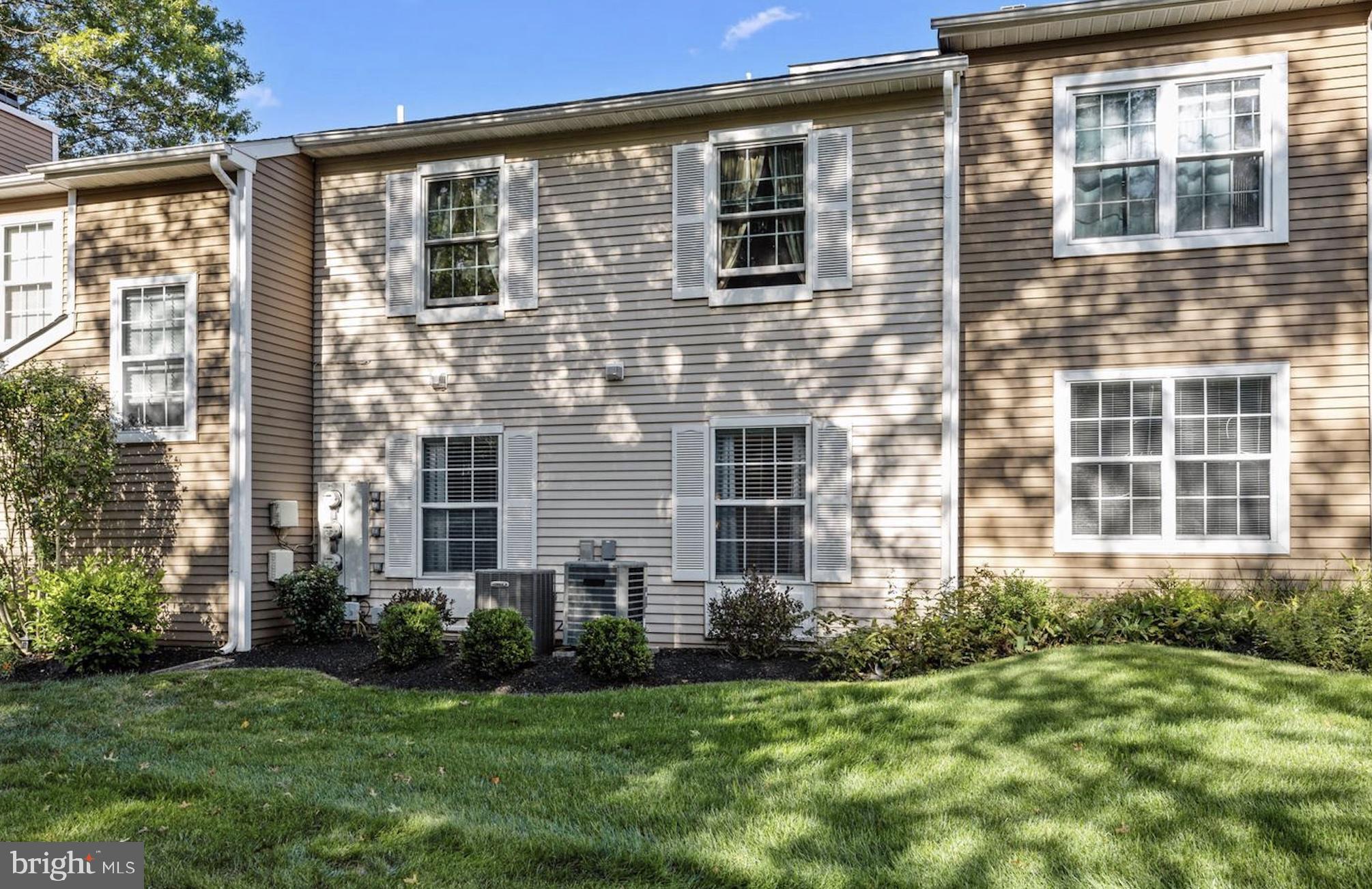 CAROUSEL POINTE - Residential