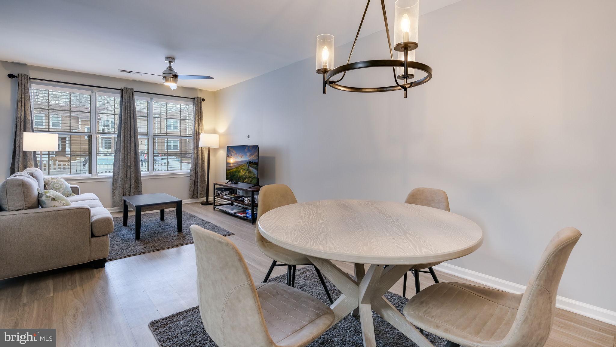 CAROUSEL POINTE - Residential